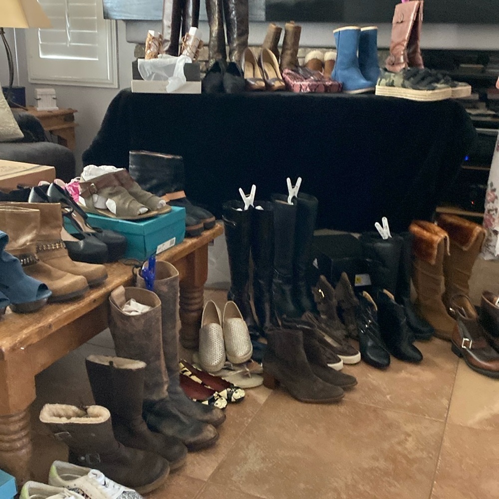 Live Shoe show item